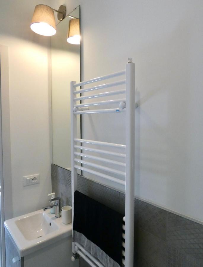 Buenretirope - Confortevoli Appartamentini Con Giardino Pescara Buitenkant foto