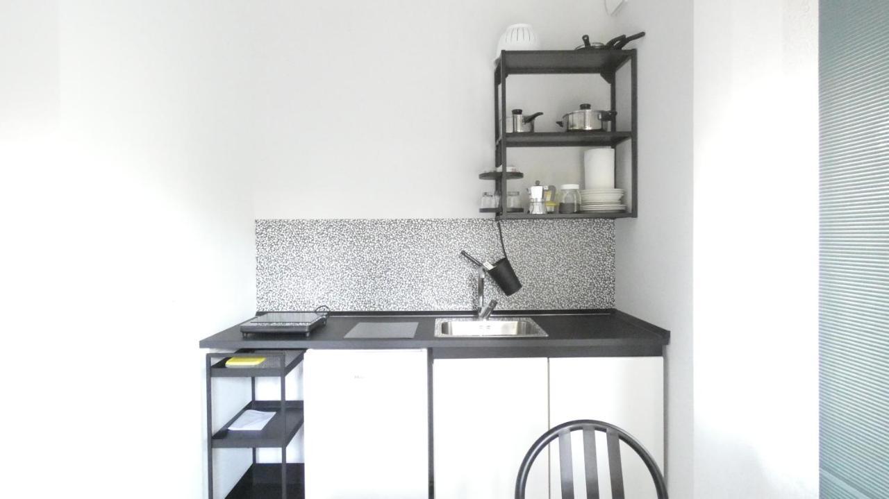 Buenretirope - Confortevoli Appartamentini Con Giardino Pescara Buitenkant foto