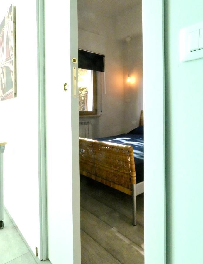 Buenretirope - Confortevoli Appartamentini Con Giardino Pescara Buitenkant foto