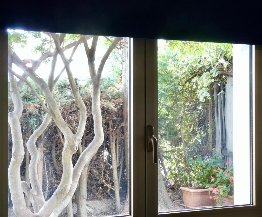 Buenretirope - Confortevoli Appartamentini Con Giardino Pescara Buitenkant foto